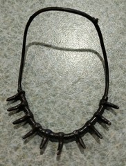 1960’s Marx Johnny West Daniel Boone Dark Brown Bear Claw Necklace Thin Style