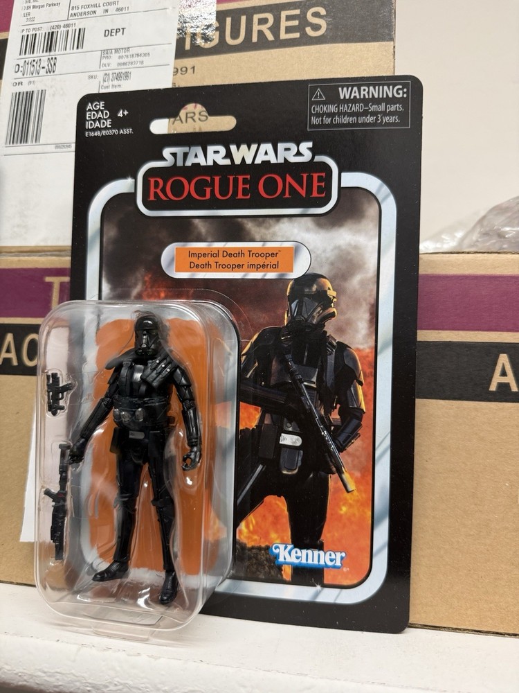 2019 Star Wars Vintage Collection VC127 Imperial Death Trooper
