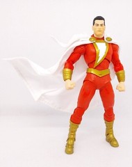 SU-MF-C-CMSZM: 1/12 Wired white Hooded cape for McFarlane Comic Shazam