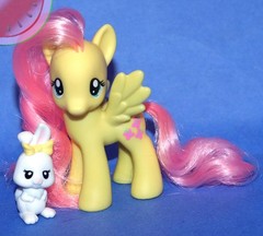 My Little Pony G4 FLUTTERSHY with Angel Bunny Pet Brushable Shy Eyes Original