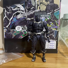 Amazing Yamaguchi Revoltech Black Panther Action Figure New In Box 6in China Ver