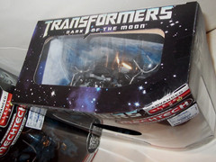 *AUTHENTIC* not HK KNOCK OFF Transformers IRONHIDE Leader Class DOTM SHARP MISB