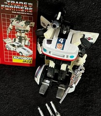 G1 1984 JAZZ • 100% COMPLETE w/BOX ART • VINTAGE G1 TRANSFORMERS