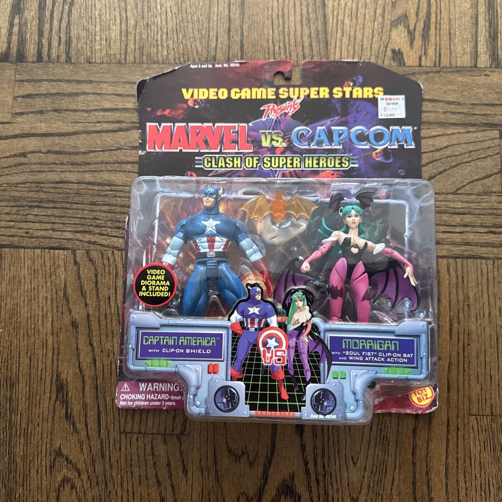 Video Game Super Stars Marvel Capcom Captain America vs Morrigan Figures NIB NEW