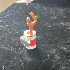 Figure Red White Green Silver Plastic Mini Can Design Lanky Box Bonkers Toy