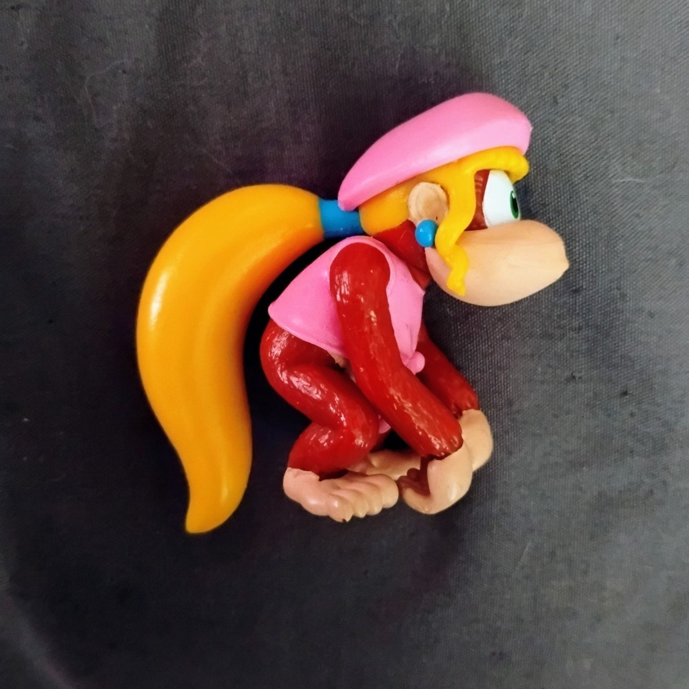 World Of Nintendo Dixie Kong Figure 2.5” Figure Donkey Kong Jakks Pacific