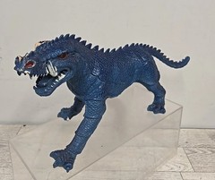 Vintage 1984 Imperial Knights & Daggers 10″ Blue Sabertooth Komodo Dragon