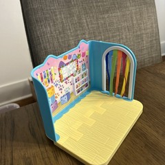 Gabby’s Dollhouse Craft A Riffic Play Room Baby Box Extras Accessories