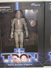 Disney TRON Flynn 7″ Walgreens Exclusive 2019 Diamond Select Toys SET OF 3
