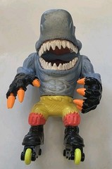 VINTAGE 1994 MATTEL STREET SHARKS BLADES ACTION FIGURE STREEX ROLLER TOY NICE