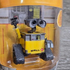 Disney Pixar Wall-E Factory New Poseable Action Figure Thinkway Toys NIB