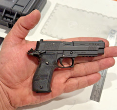 Alloy Empire SIG SAUER P226 Toy Gun 1:2 Mini Collectible Metal Highest Quality B