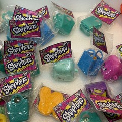 Shopkins Scoops Ice Cream Truck + Multiple Shopkin Figures And Accessories