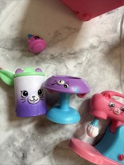 Shopkins Happy Places Muffin Kitty Kitchen Decorator’s Pack Play Set Parts