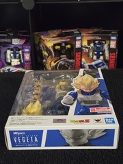 Bandai Tamashii Dragon Ball Z S.H.Figuarts Super Saiyan Vegeta Dangerous Pride
