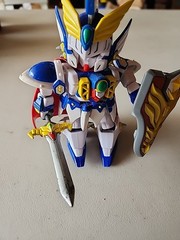 2x SD Gundam Force Superior Defenders CAPTAIN GUNDAM Action Figure & another