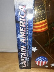 Marvel Select Captain America Hero Action Figure w/Detailed Base New In Package