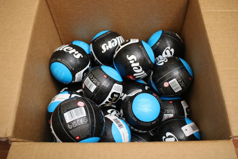 Lot Of 30 Zuru 2026 FIFA World Cup Ballers Mystery Figures SEALED LQQK