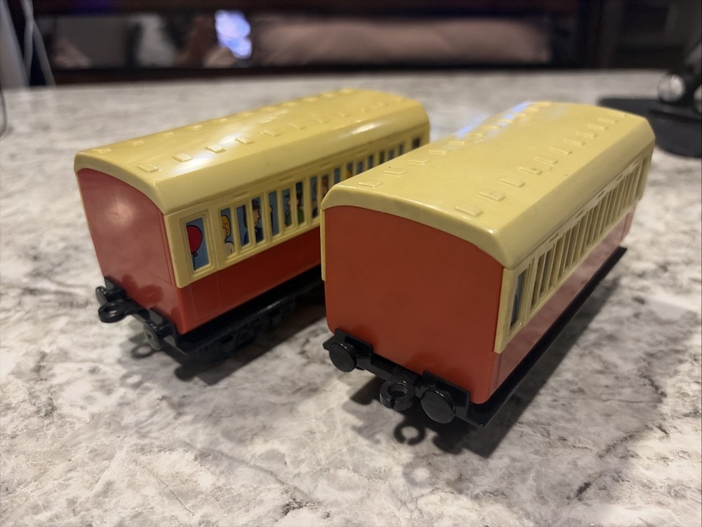 Departing now Thomas And Friends Red Express Coaches