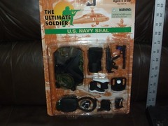 US NAVY SEAL 1998 ULTIMATE SOLDIER WEAPON SETS 1/6TH SCALE CARDED
