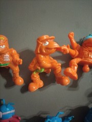 Army Ants Figures – 9 Vintage Lot Orange Blue, Hasbro. Do not have rubber Butts