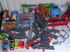Thomas and Friends Motorized Engines & track Lot Tested Works