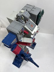 Vintage 1987 Transformers G1 Fortress Maximus Robot Headmaster