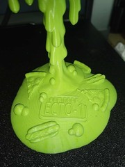 SLIMER “GREEN GHOST ” REAL GHOSTBUSTERS SLIME STAND