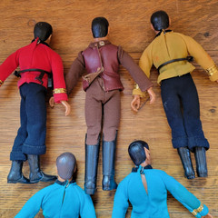 Lot of (14) vintage MEGO figures , solid bodies and accessories – DC, Star Trek+