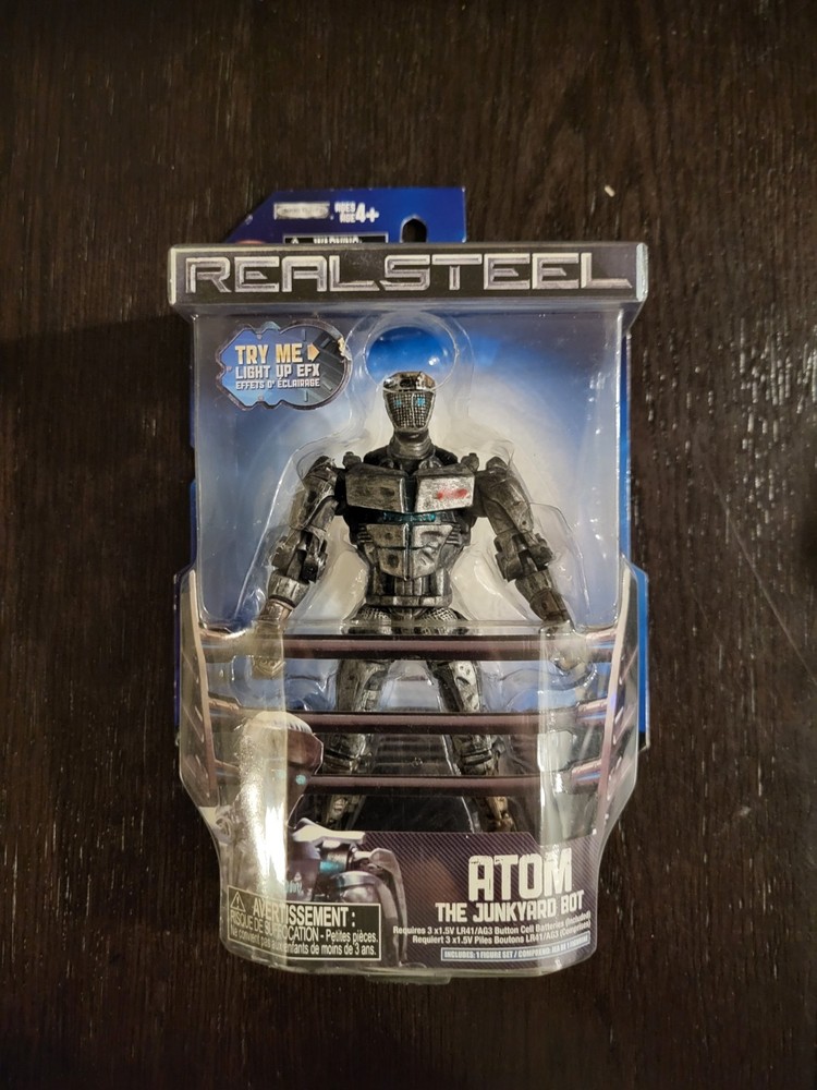 Atom The Junkyard Bot 2011 REAL STEEL Jakks Pacific MIB NEW Sealed #1