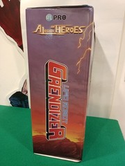 HL PRO GOLDRAKE GAME 40 CM NEW PRODUCT DAMAGED BOX GRENDIZER