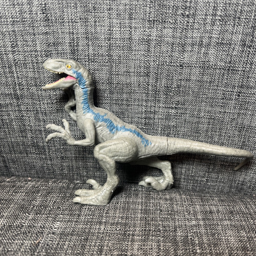 Jurassic World Attack Pack Velociraptor Blue Action 7″ Figure 2017