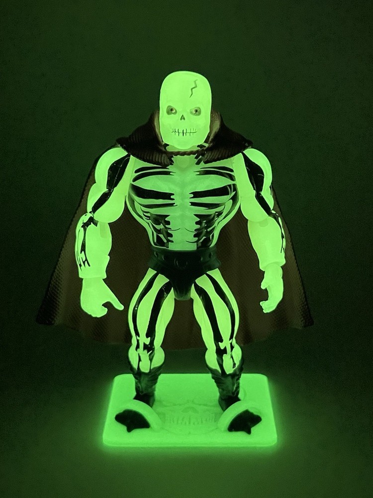 Mattel MOTU SCARE GLOW Origins 2020 Complete w/ Comic & Stand | Display Ready