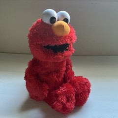 Sesame Street 2018 LOVE TO HUG ELMO Talking Animated 14″ Plush Works 18M-4Y