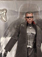 Sawtooth Toys (STM-20252) 1/12 Scale Blood Hunter Figure Blade US SELLER READ