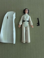 Vintage Star Wars 1977 Princess Leia w Cape And Pistol. 12-back Kenner Figure