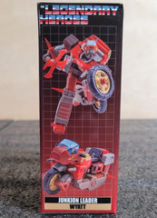 Newage Legendary Heroes H75 Wyatt – Junk Planet Leader figure package error