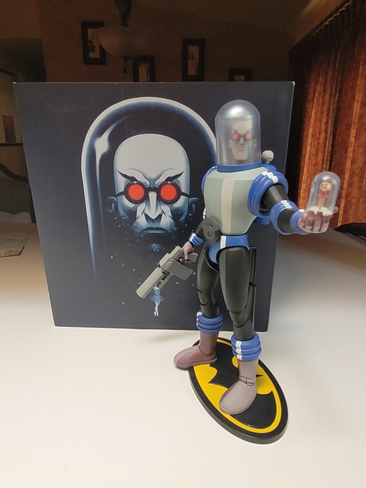 MONDO Batman: The Animated Series MR. FREEZE 1/6 Scale Figure Damaged Box