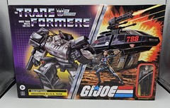 Transformers X G.I. Joe Crossover Megatron Hiss Tank with Baroness Figure New