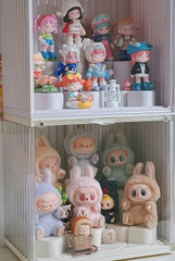 Acrylic Display Case with Adjustable Pedestals for Mini Figures POP MART Labubu