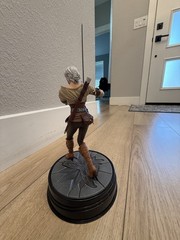 The Witcher 3 Wild Hunt Cirilla Dark Horse Ciri Figure NO BOX