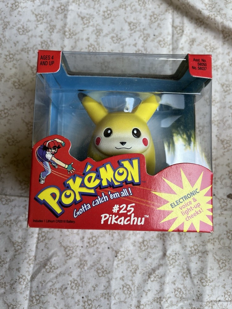 Vtg Pokémon 1998 #25 Pikachu Electronic Voice&Light Up Cheeks