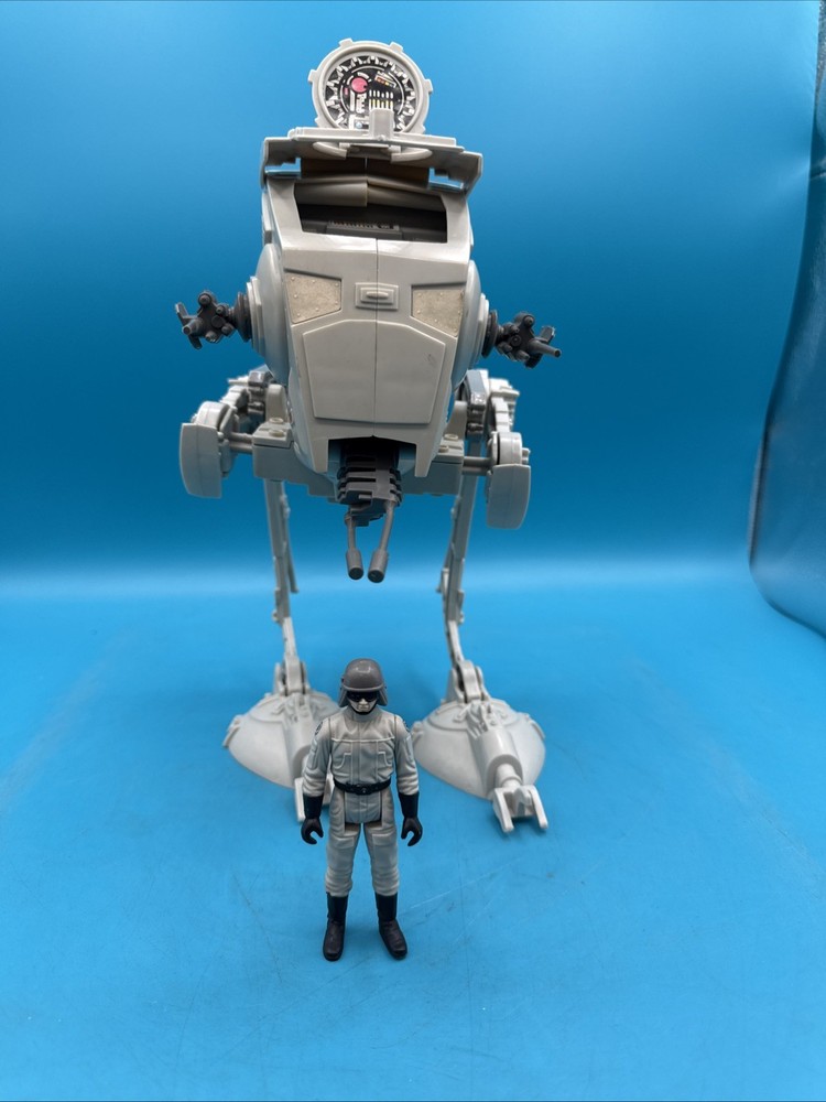Star Wars Kenner 1982 AT ST 99% complete Vintage and Works With Driver