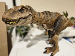 Mattel Hammond Collection Jurassic Park Tyrannosaurus Rex 24 in Action Figure