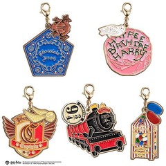 Bandai Gashapon Harry Potter Die-Cast Double Charm Collection Capsule – 1 Random