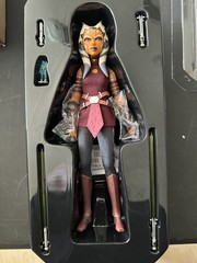 Sideshow Star Wars: The Clone Wars Animated Ahsoka Tano 1:6 Action Figure 100444