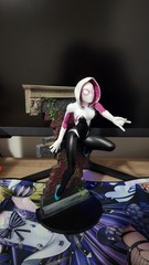 Diamond Select Toys Marvel Gallery: Spider-Gwen PVC Figure No Box