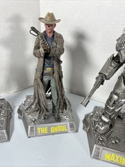 McFarlane Movie Maniacs Fallout Deathclaw,Securitron,Lucy,Maximus & Ghoul **Read