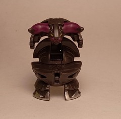 Bakugan Generation 3 Wave 1 Bruiser Black Purple Mammal Clan Spin Master