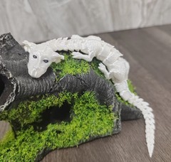 3D Printed Articulated Falkor – ‘The NeverEnding Story’. 8.5″ Long. Collectible.